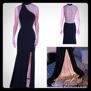 Xscape Evening Gown